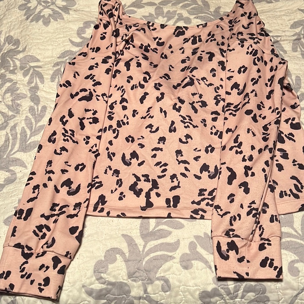 Cupshe open back long sleeve